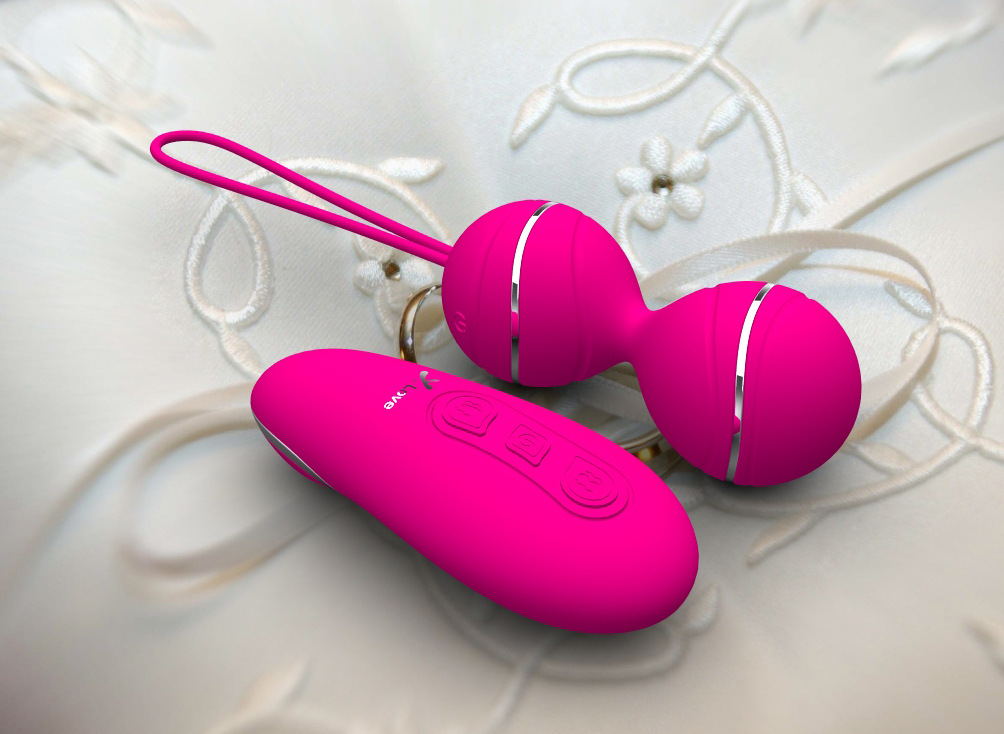 Vibrating Love Egg with Wireless Control