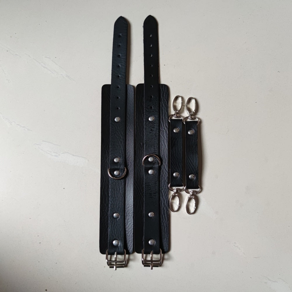 Leather Bondage Harness Set - BDSM Bondage Set - Auggust lingerie image 8
