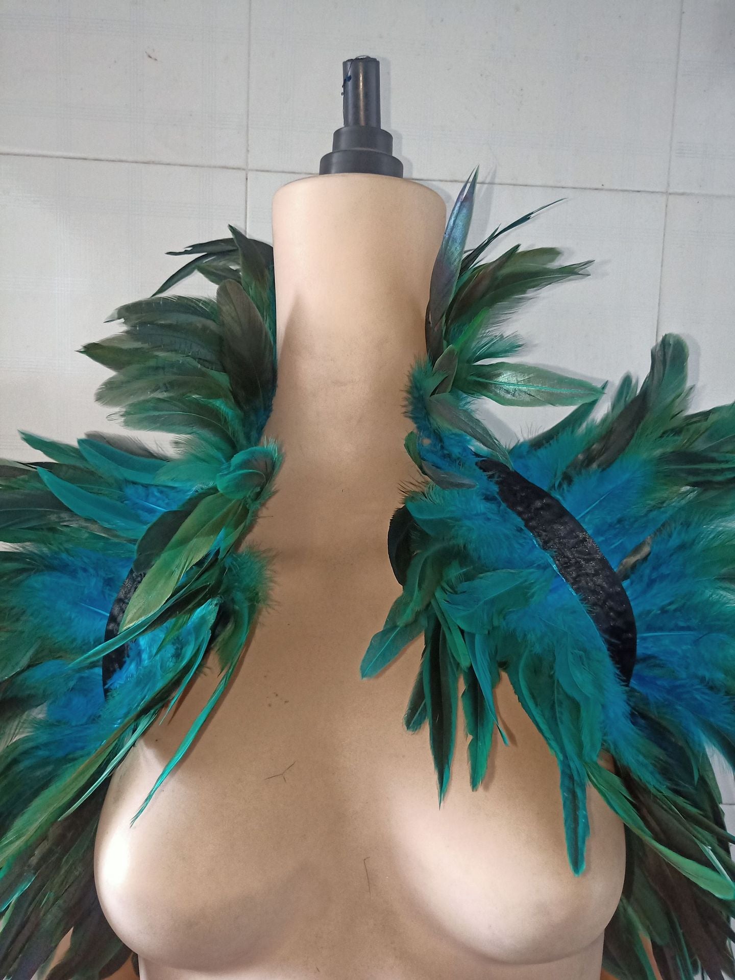 Gothic Feather Shawl Shoulder Wrap Body Harness