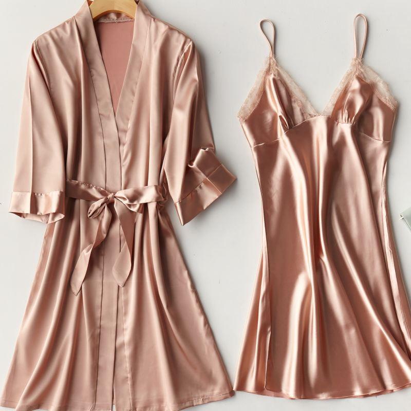 Intimate Sleeveless Heart Print Satin Robe Nightgowns