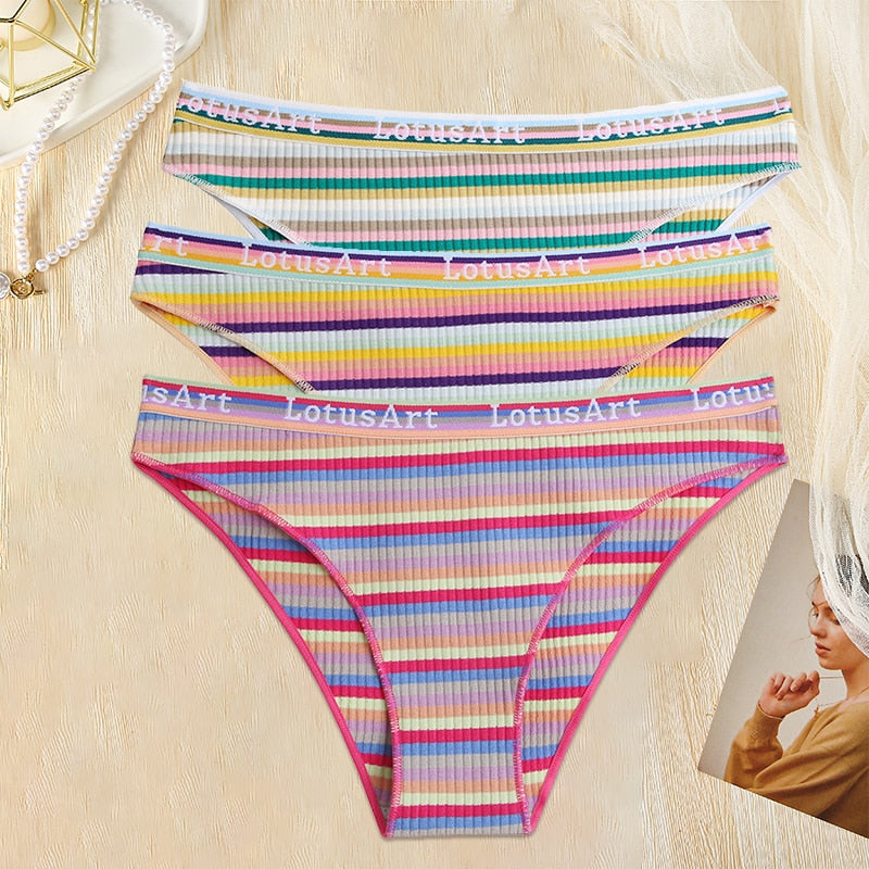 Seamless Colorful Stripe Letter Waistband Panties